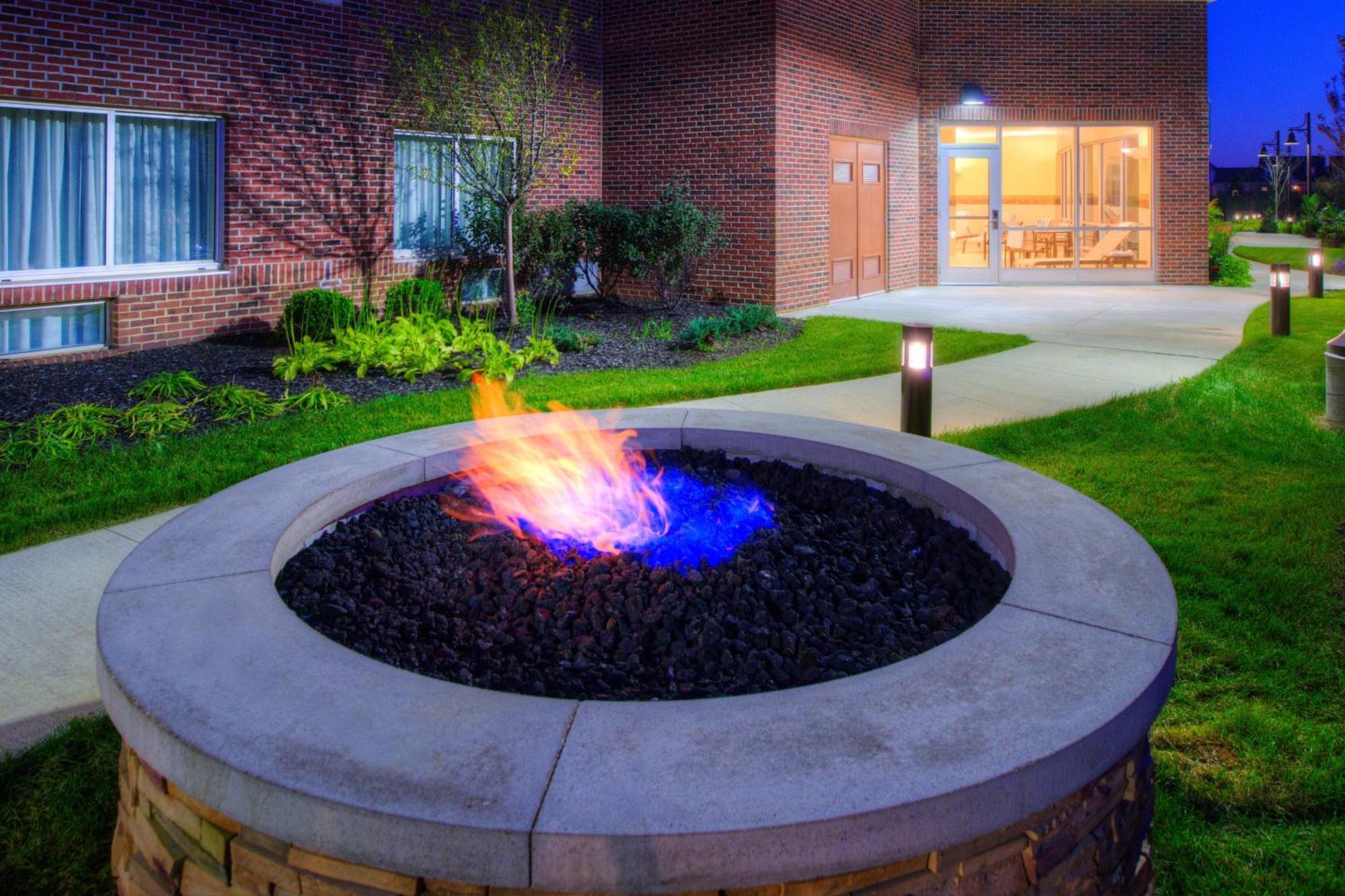 Courtyard By Marriott Columbus Grove City Exterior photo