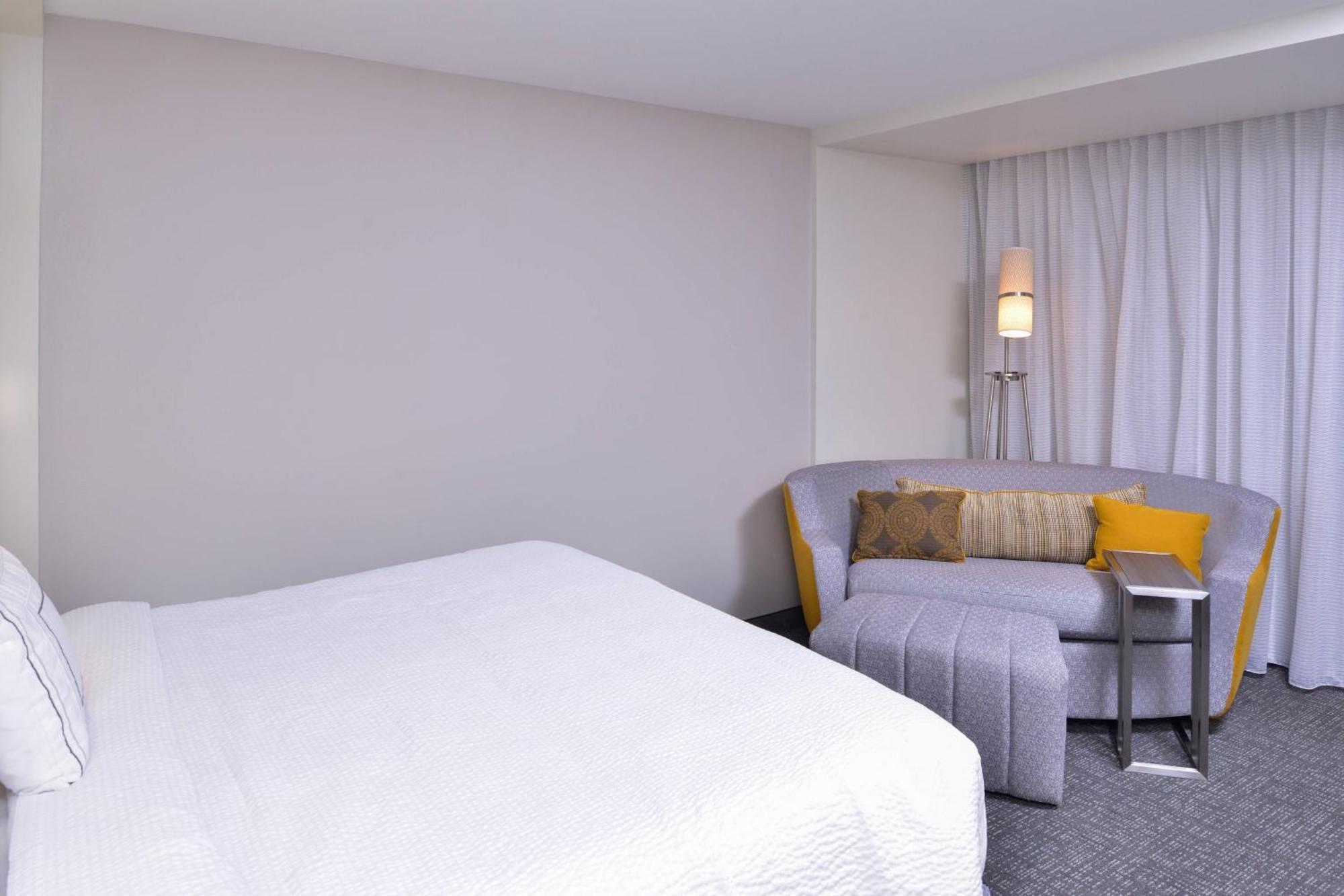 Courtyard By Marriott Columbus Grove City Exterior photo
