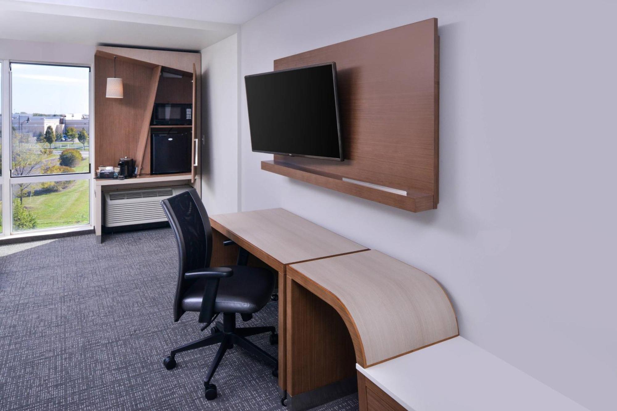 Courtyard By Marriott Columbus Grove City Exterior photo