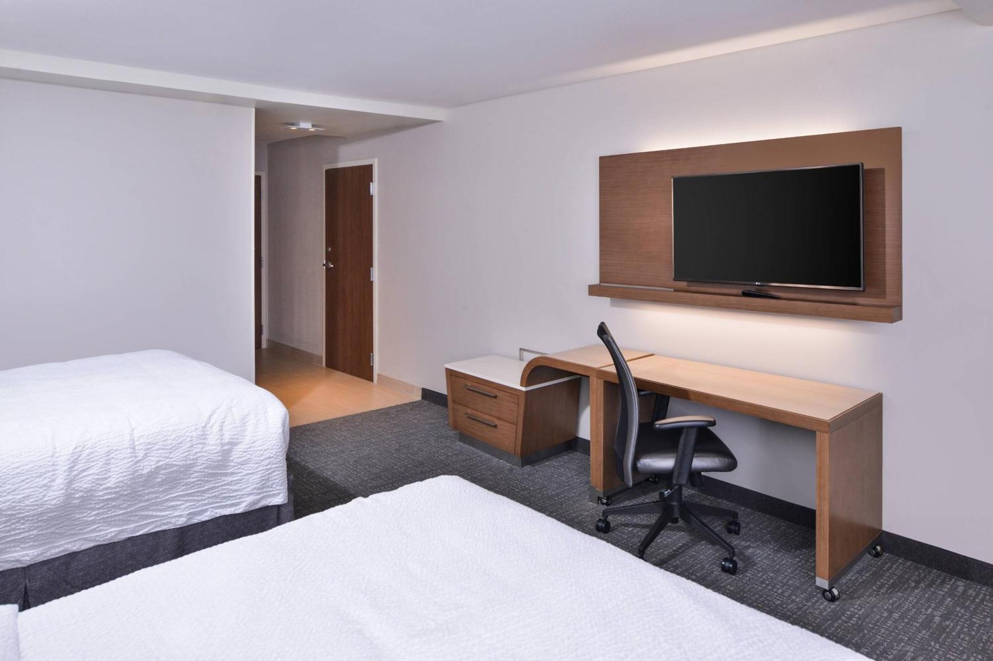 Courtyard By Marriott Columbus Grove City Exterior photo